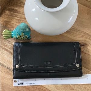 ROOTS | wallet